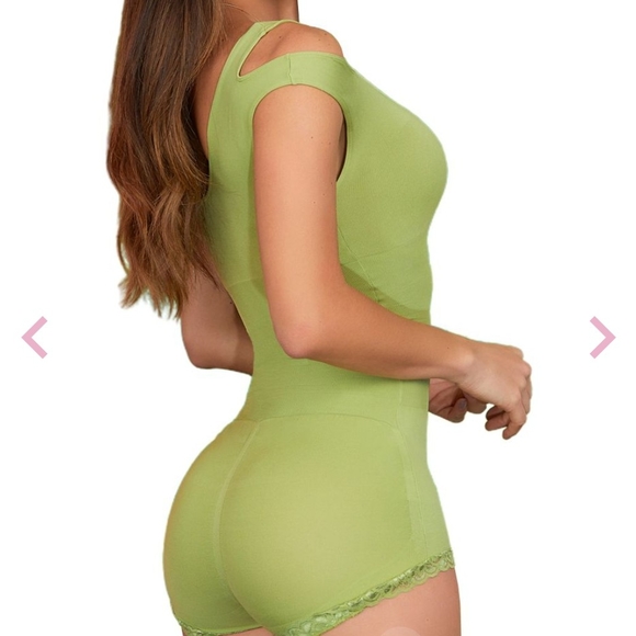 New - Picture 1 of 3